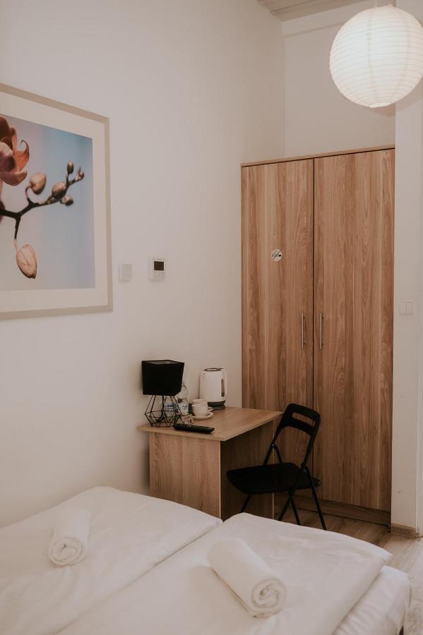 Hotel Garden Oleśnica 외부 사진