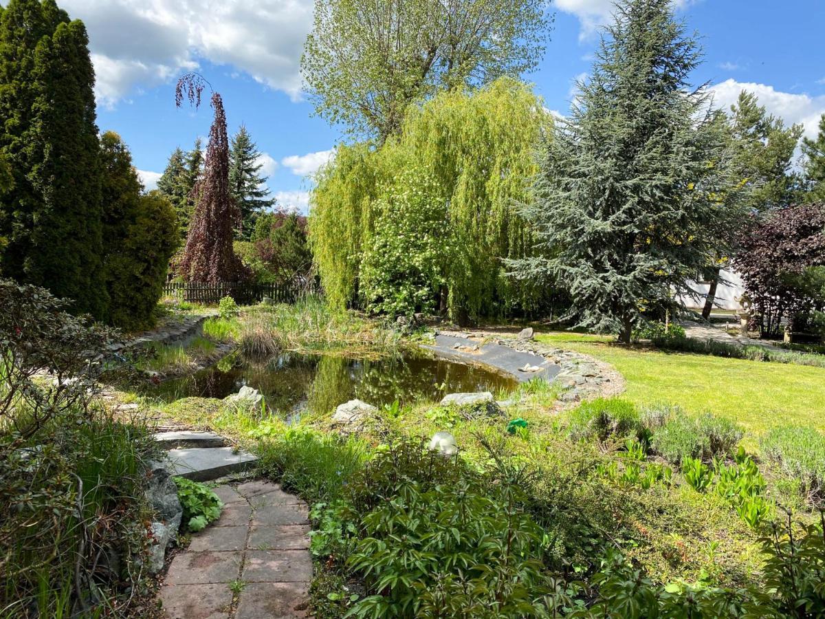 Hotel Garden Oleśnica 외부 사진